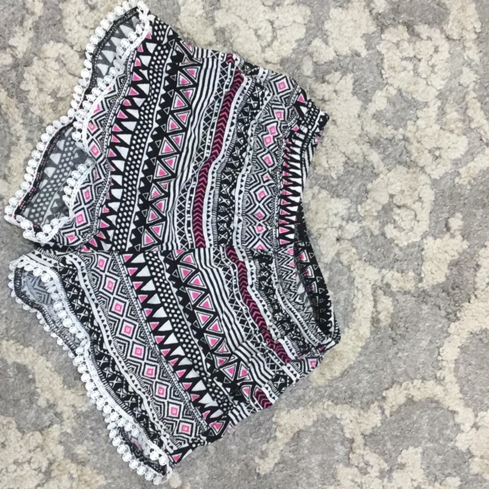 Derek heart girl silky shorts